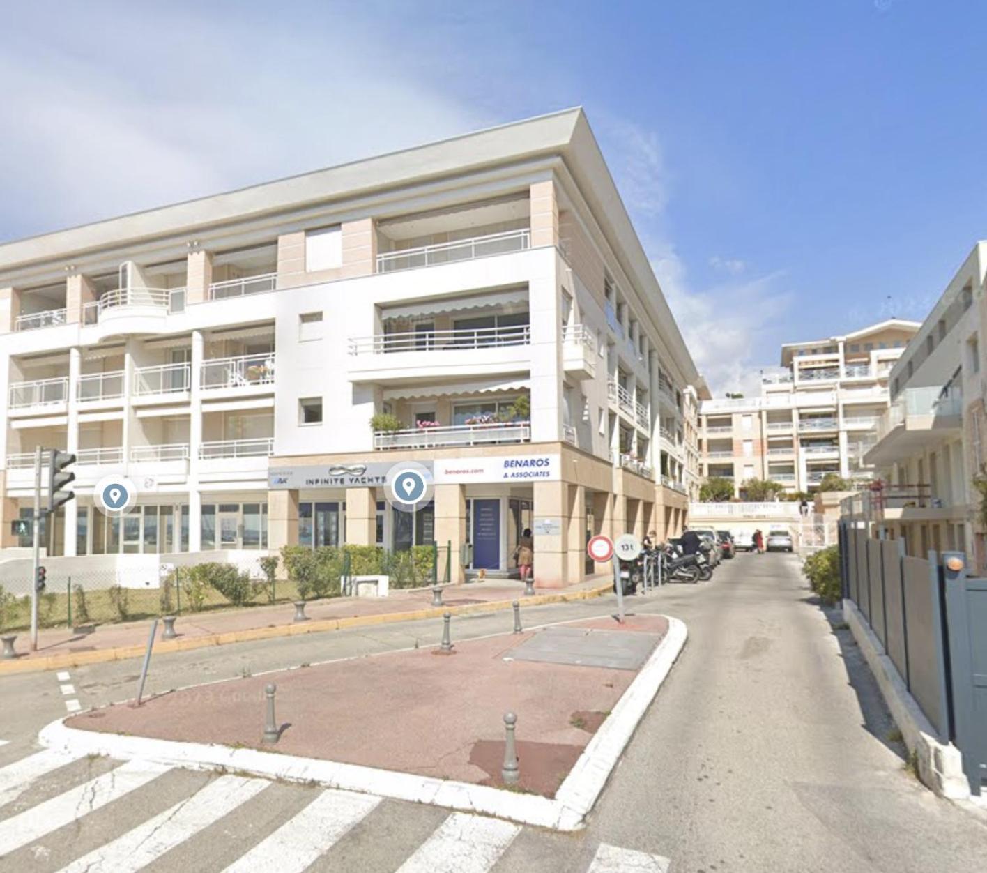 Amour Azur Appartement Pour 2 Avec Jacuzzi Et Terrasse A 2 Minutes De La Mer Валлорис Экстерьер фото